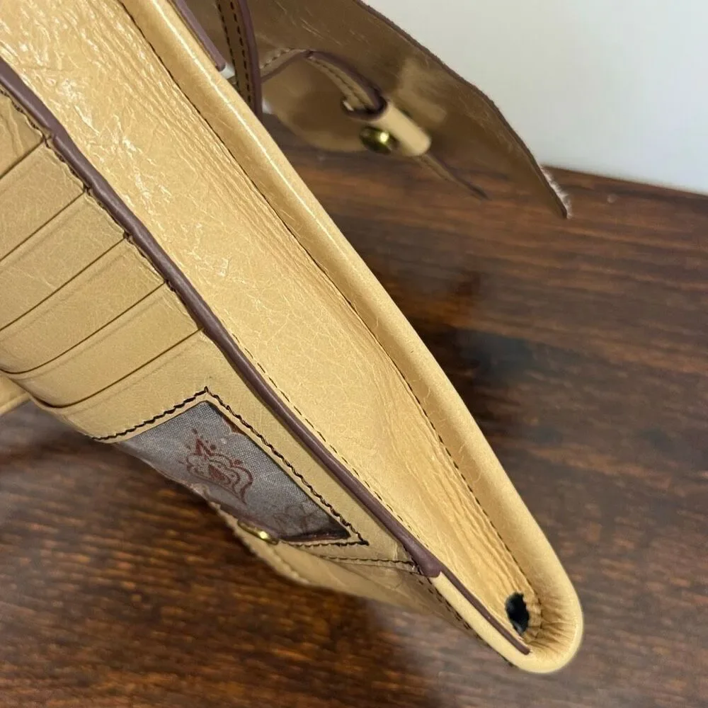 Hobo Women’s cream yellow leather shoulder phone wallet purse 7x4x1.5”